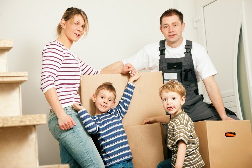 Organised unpacking service for a Canary Wharf property