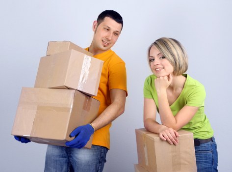 Residential and commercial moving van support in Canary Wharf