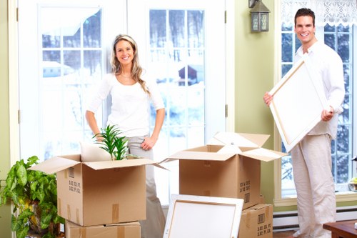 Apartment move support in Canary Wharf
